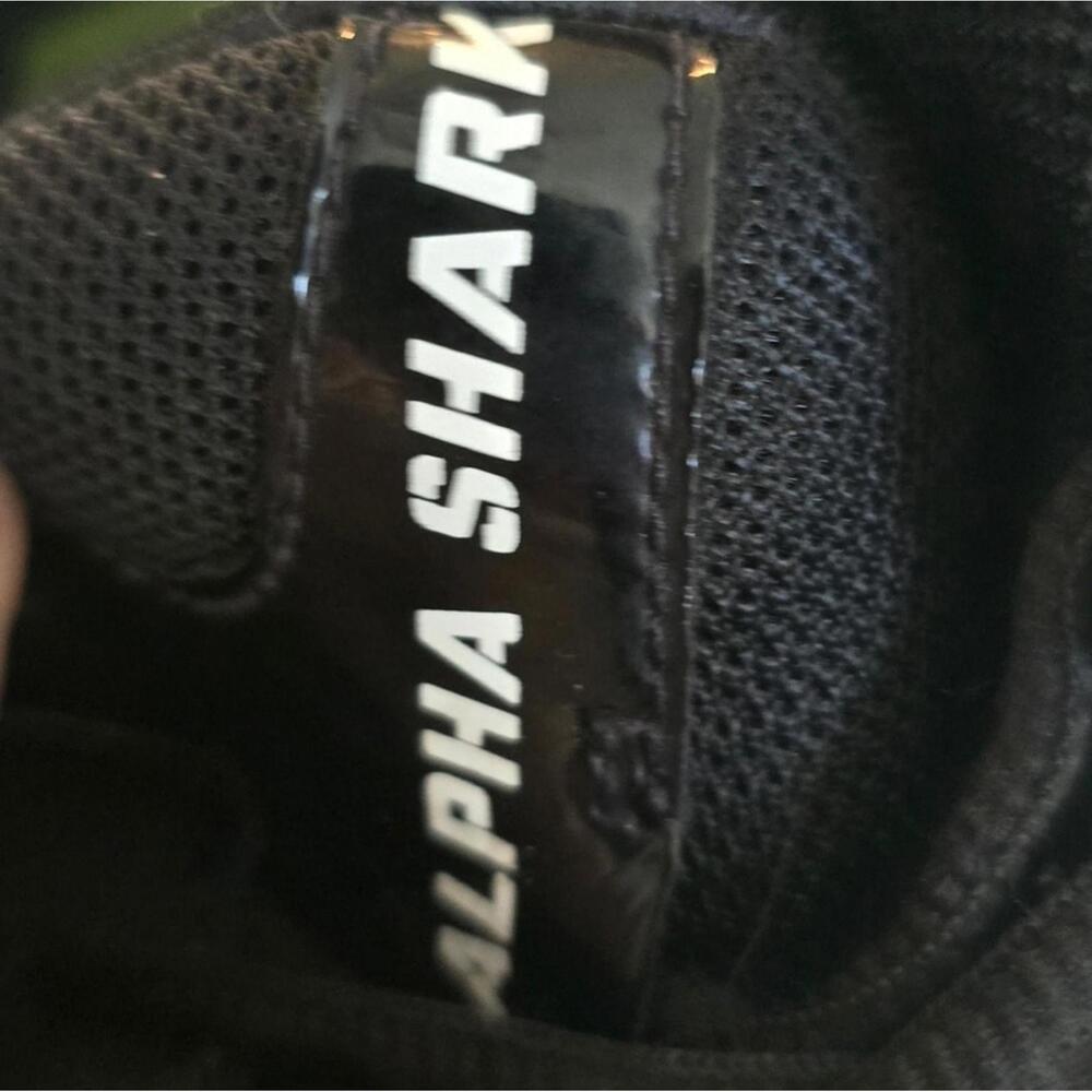 Nike Black and White Alpha Shark Men's Athletic Shoes Foot Ball cleats Size 9 - Picture 6 of 7